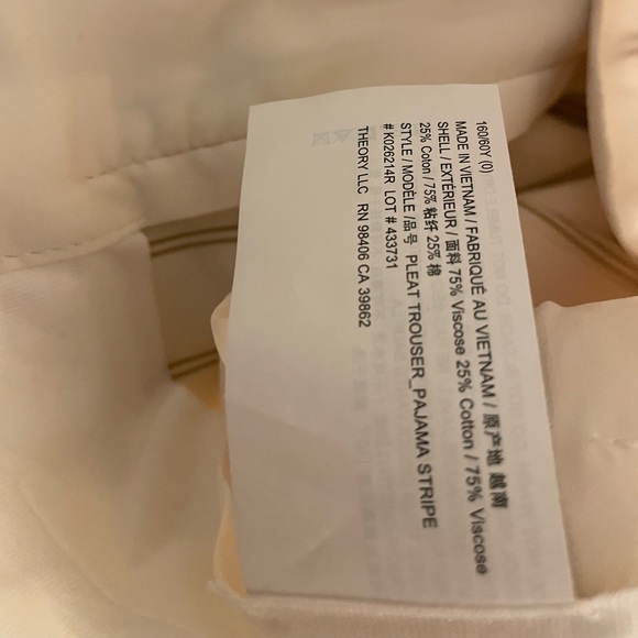 Theory “Pleats Pant” - Size 0, Pajama Stripe - Cream - Picture 6 of 6